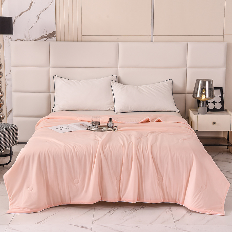 Extra 1 Silky Cooling Blanket